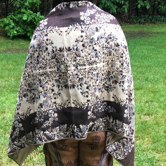 Colorblock Pashmina - Picture 2 of 4